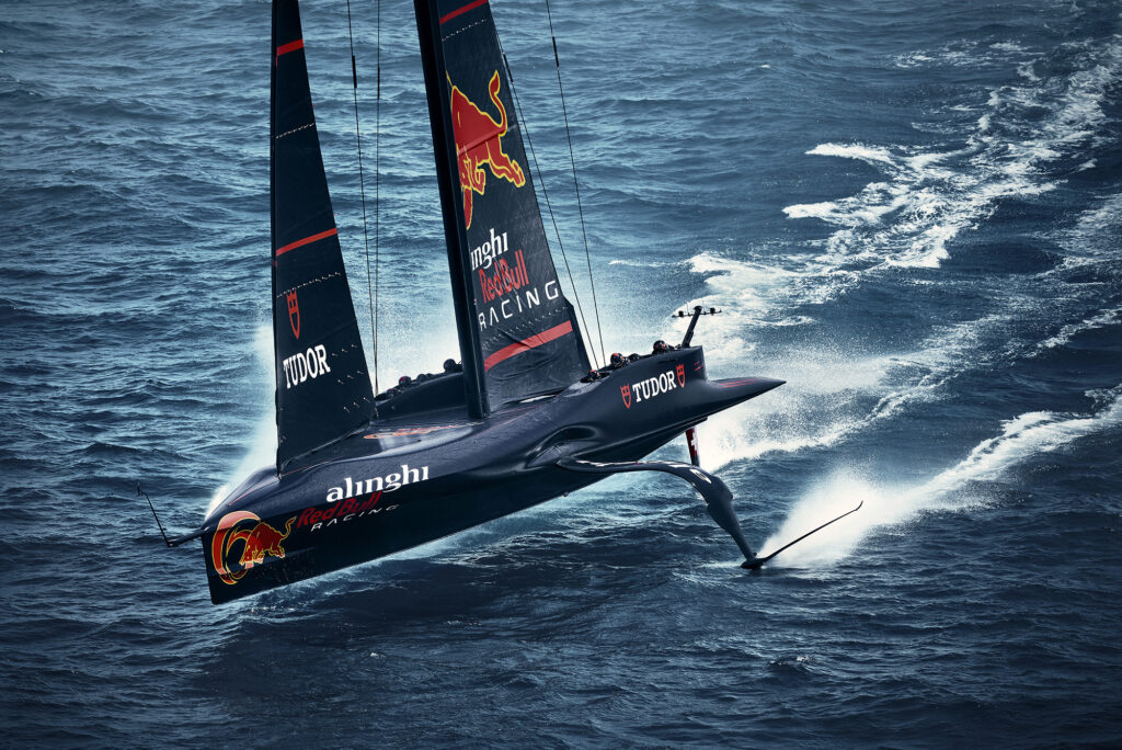 T24_SPO_ARBR_BCN_BOAT-ONE2937_V3_RVB